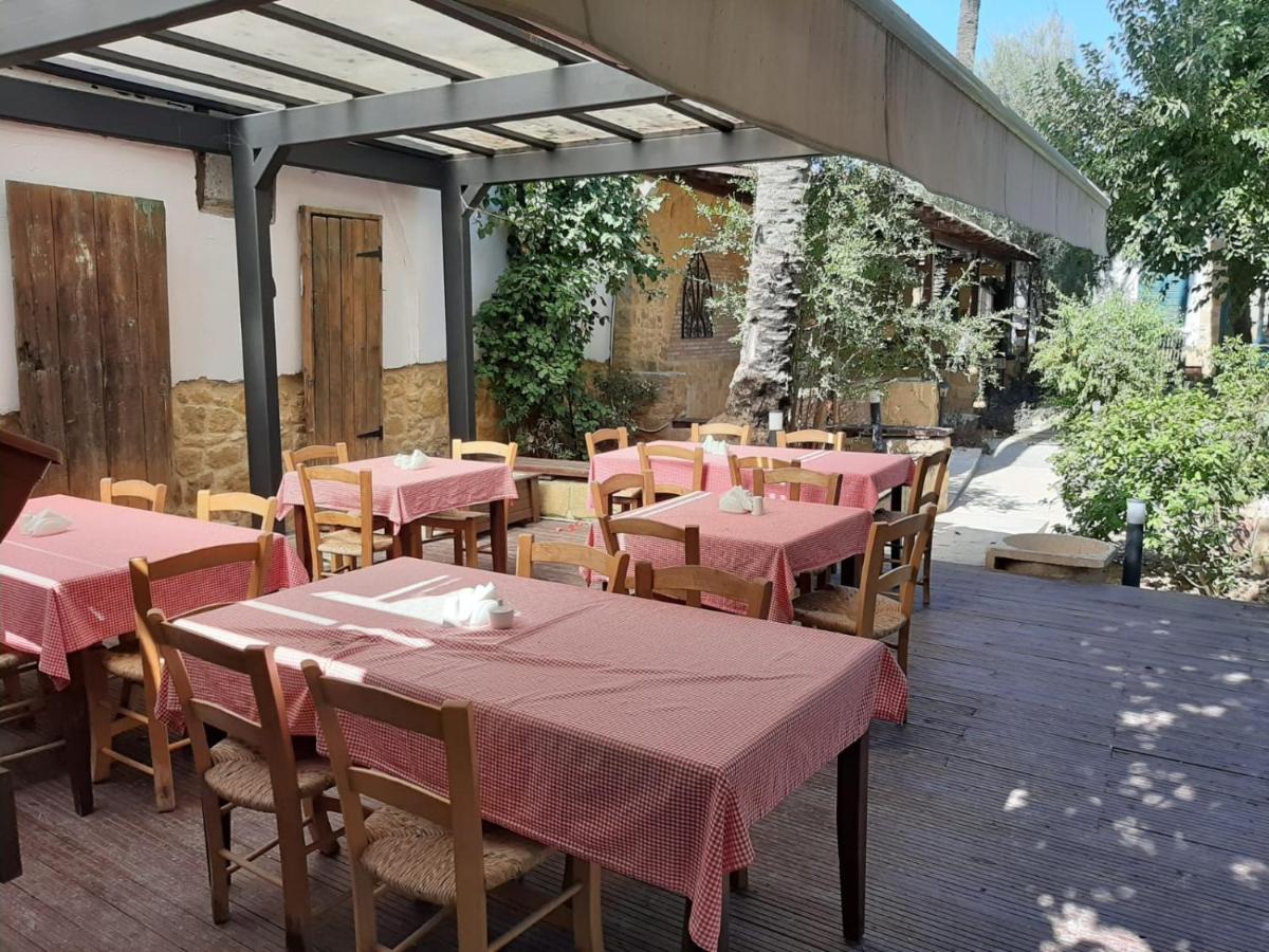 ניקוסיה Palm Garden Guest House מראה חיצוני תמונה