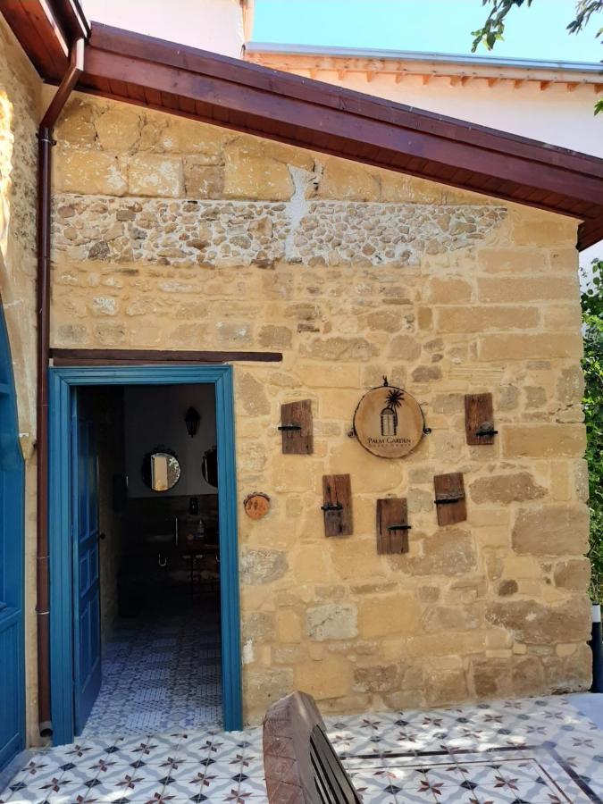ניקוסיה Palm Garden Guest House מראה חיצוני תמונה