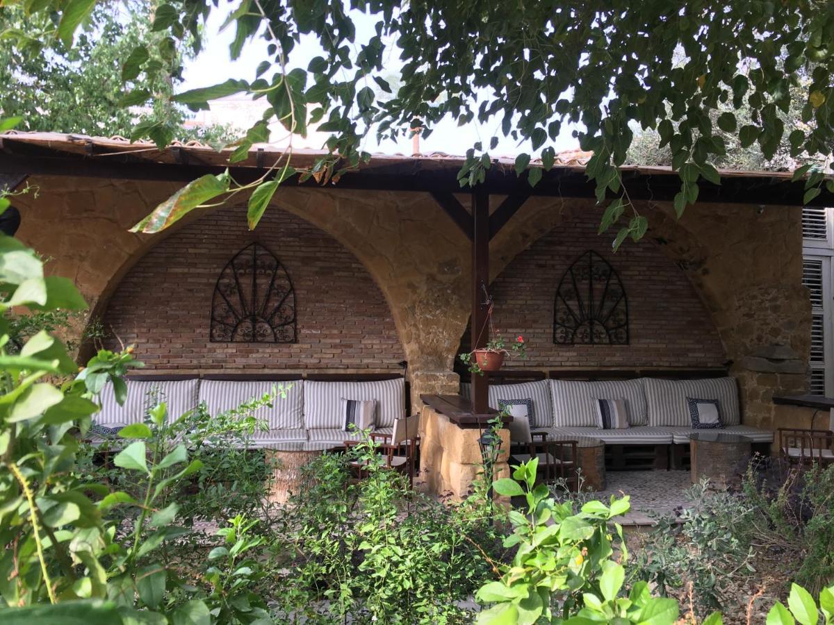ניקוסיה Palm Garden Guest House מראה חיצוני תמונה
