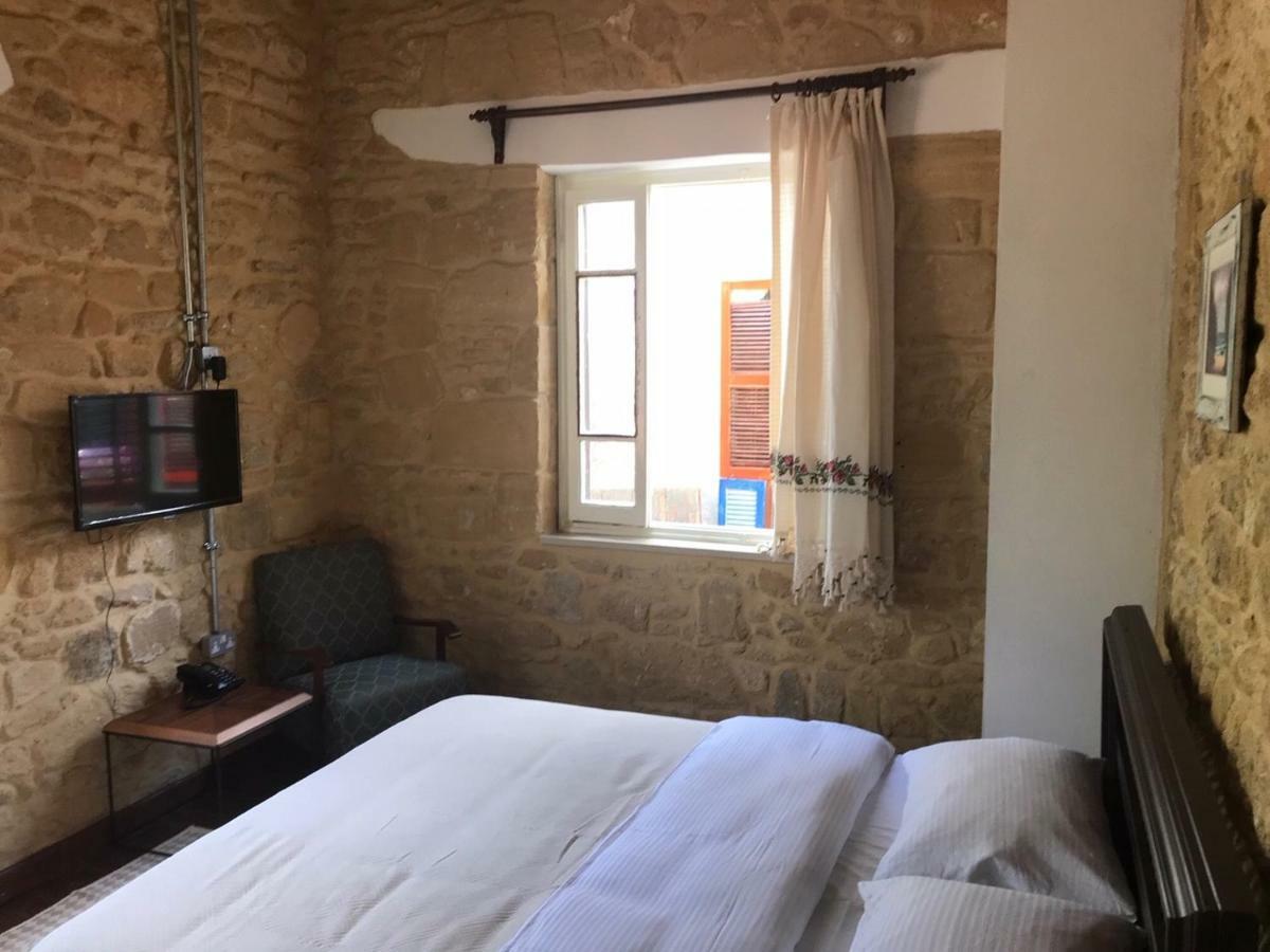 ניקוסיה Palm Garden Guest House מראה חיצוני תמונה