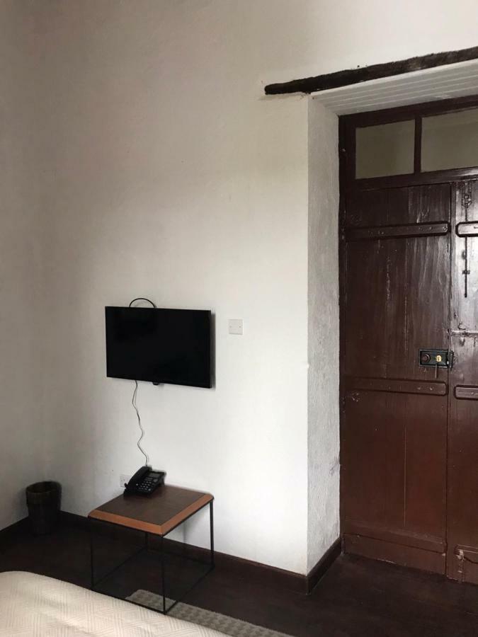 ניקוסיה Palm Garden Guest House מראה חיצוני תמונה